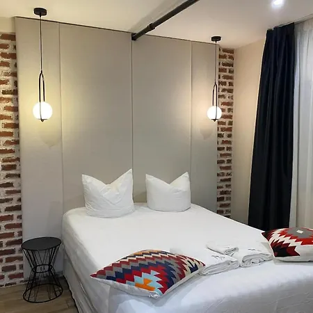 B2 Beautiful House In 7th, 2-4g By Eiffel Tower 아파트 파리