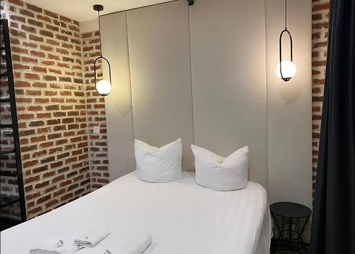 B2 Beautiful House In 7th, 2-4g By Eiffel Tower Apartment